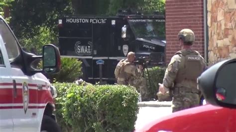 houston police officer naked|Naked man at center of SWAT standoff now in custody